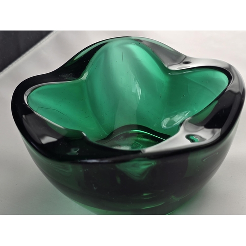 156 - Attracive Translucent Green glass dish or ashtray. No makers mark. Heavy .110mm diam at widest .