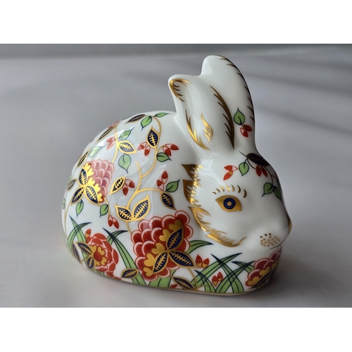 132 - Royal Crown Derby Meadow Rabbit ceramic paperweight. Guild special. Gold RCD stopper. First quality.... 