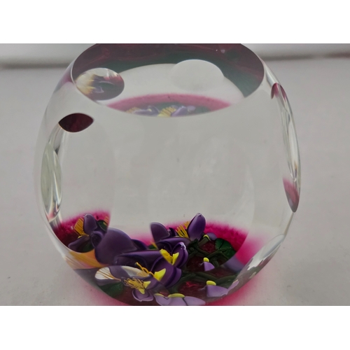 156 - Valentines Gift: Perthshire Paperweight 1999D 