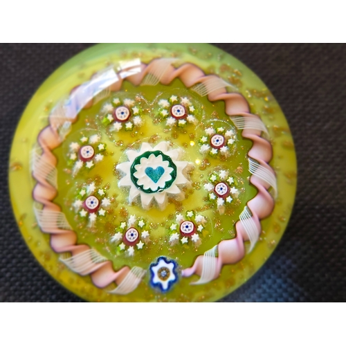 165 - Charles Kaziun Jnr paperweight  - Pretty  miniature weight with a lovely central heart cane, an oute... 