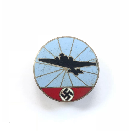 358 - German Third Reich WW2 Flugmeldeabzeichen for Luftnachrichtenhelferinnen enamelled badge.  Good circ... 