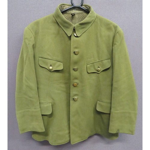 333 - WW2 Japanese Type 38 Officer's Tunic khaki green, fine quality material, single breasted, closed fol... 