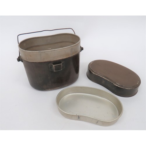 389 - Scarce WW2 Japanese Han-Gou Mess Tin khaki brown painted, alloy lower body and removable lid. Wire h... 