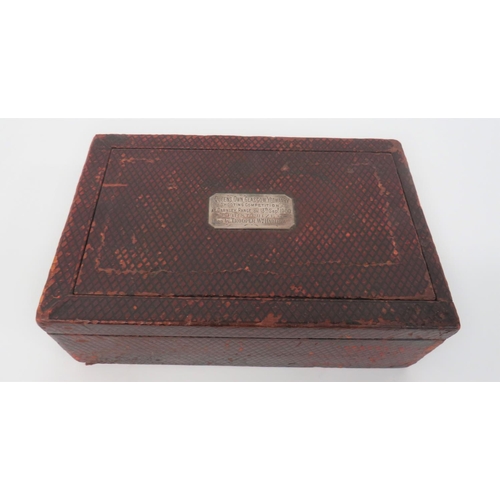 168 - Queens Own Glasgow Yeomanry Travelling Case
scarlet, geometric design covered, rectangular box. &nbs... 