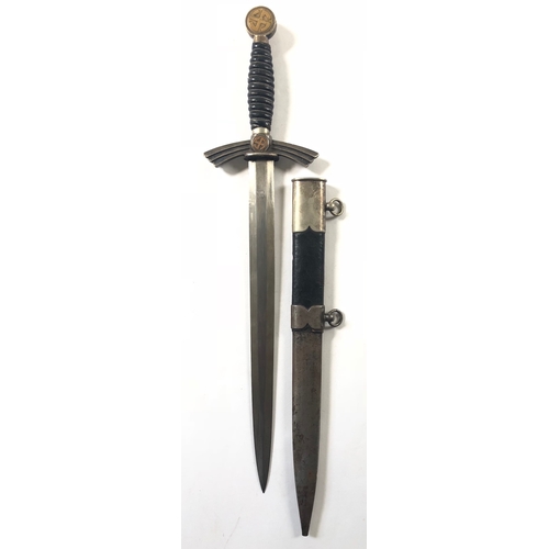 120 - German Third Reich Luftwaffe 1st pattern Officer dagger by Robert Klaas .This example with twist wir... 