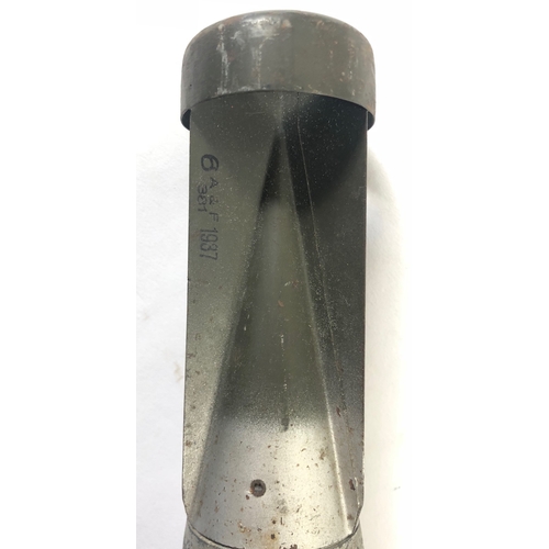 128 - WW2 German Luftwaffe Incendiary Bomb .A very good clean example, retaining original painted finish. ... 