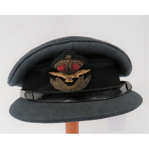 121 - WW2 RAF Attributed Officer's Cap. A very good clean example of the regulation pattern Officer's cap ... 