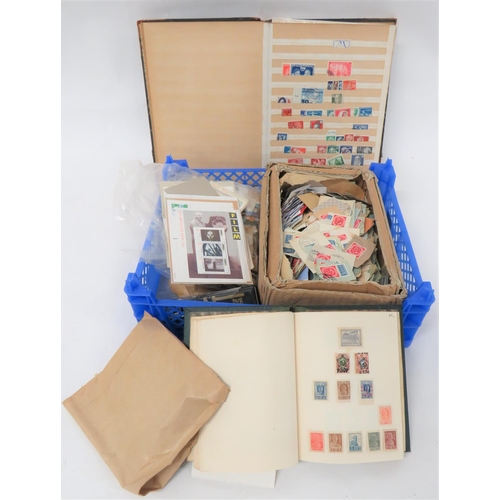 274 - Quantity of Various Loose Stamps
including a vintage storage book containing a few German stamps ...... 