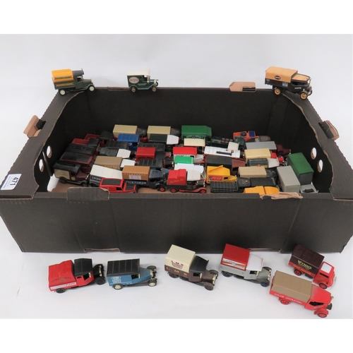 471 - Quantity of Matchbox Models of Yesterday and Days Gone By
including vehicles advertising Royal Mail ... 