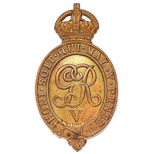 255 - Household Battalion WW1 cap badge circa 1916.  Good die-stamped brass crowned oval Garter with centr... 