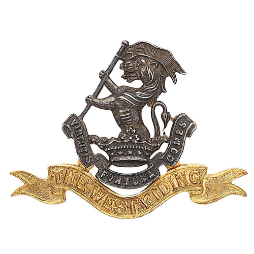 464 - Duke of Wellington's West Riding Regiment Officer cap badge. Fine die-cast unmarked silver Wellesley... 