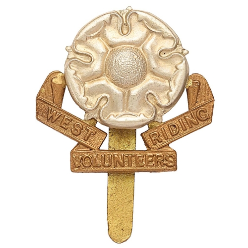 482 - West Riding Volunteers WW1 VTC cap badge.  Good scarce die-stamped white metal Rose on brass title s... 