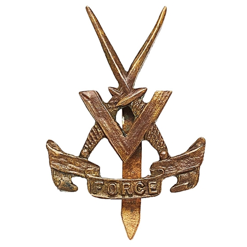 499 - V Force WW2 special force cap badge circa 1942-46.  Good locally cast, bronzed V superimposed on cro... 