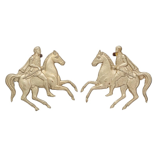 523 - Oxford University OTC Cavalry Section facing pair of collar badges.  Good scarce die-cast white meta... 