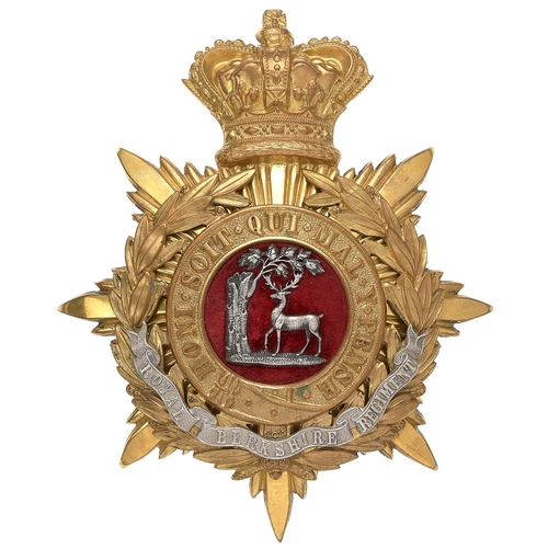 18 - Royal Berkshire Regiment Victorian Officer helmet plate circa 1885-1901.  Fine rich gilt crowned sta... 