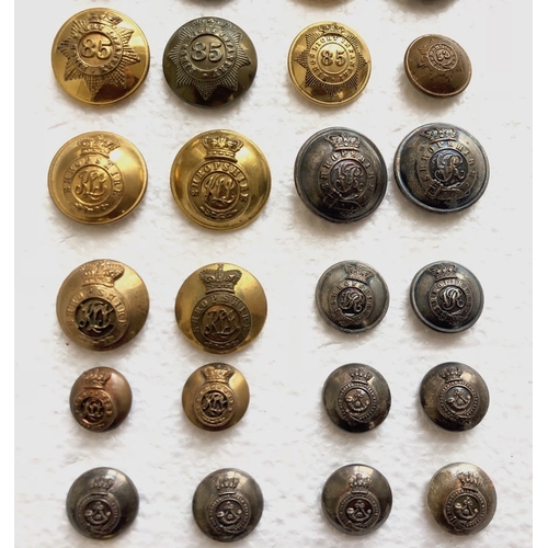 145 - 35 Shropshire and assorted mainly Victorian buttons.  Good Shropshire mainly Officer examples, inclu... 