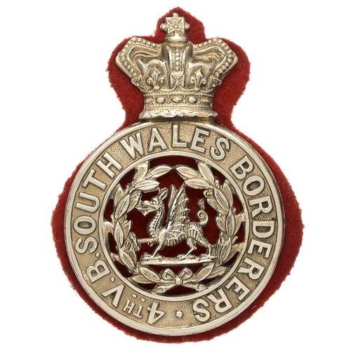 95 - Welsh. 4th (Newport) VB South Wales Borderers Victorian glengarry badge circa 1885-96. Good scarce d... 