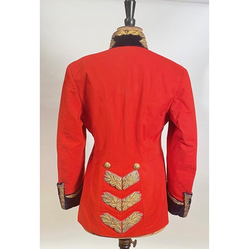 167 - 2nd Life Guards Edwardian Uniform of Lt. Col. Sir Morgan Crofton Bt. An extremely rare Edwardian uni... 