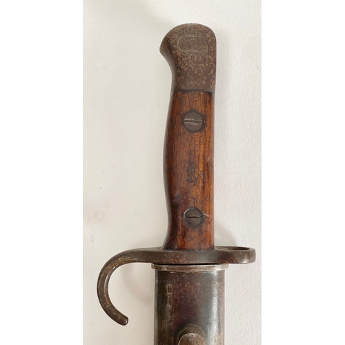 502 - WW1 Northumberland Fusiliers 1907 Hooked Quillon Bayonet. 1st Pattern Scabbard.  A good example by W... 