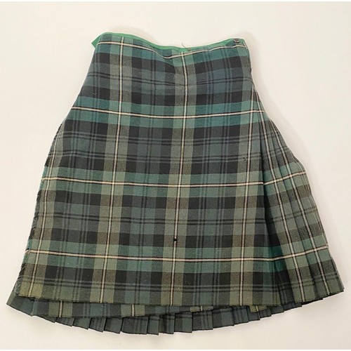 375 - Kings Liverpool Scottish WW1 era Forbes Tartan Kilt A good quality example, complete with single bla... 