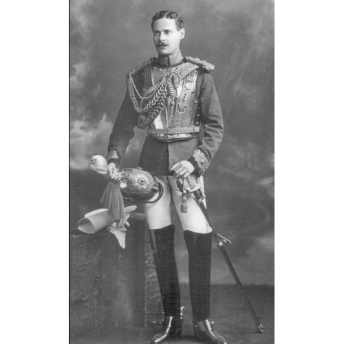 167 - 2nd Life Guards Edwardian Uniform of Lt. Col. Sir Morgan Crofton Bt. An extremely rare Edwardian uni... 