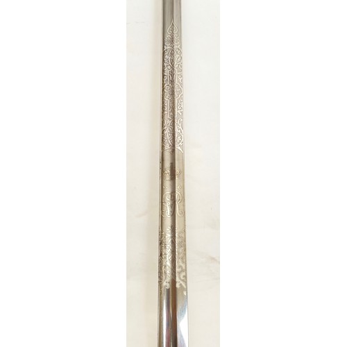 465 - 1st Life Guards Officer state sword of Robert Lindsay Lloyd OBE MC A scarce George V period example ... 