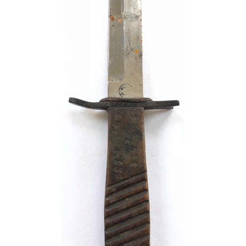 193 - WW1 Imperial German “Demag” Combat Trench Fighting Knife DaggerA scarce example with 6 inch spearpoi... 