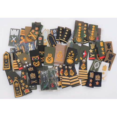 64 - Good Selection of Near East Shoulder Rank Tabs
pairs of shoulder straps including bullion embroidery... 