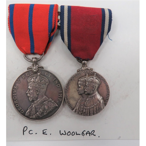 118 - Metropolitan Police Coronation 1911 Medal Pair
consisting KGV 1911 Coronation for the Metropolitan P... 