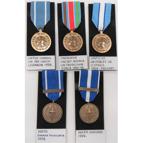 120 - Small Selection of NATO/UN Medals
consisting NATO with bar Kosovo ... NATO with bar Former Yugoslavi... 