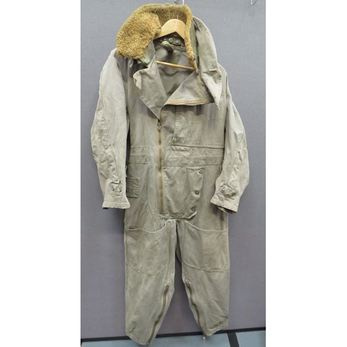 354 - WW2 RAF 1941 Pattern Sidcot Flying Suit
khaki green canvas, full suit.  Side mounted, open end ... 