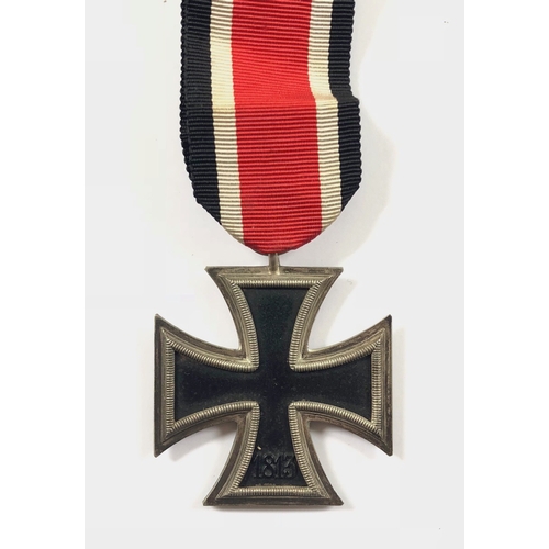 370 - German Third Reich 1939 Iron Cross 2nd Class.   A good example with silvered frame and magnetic iron... 