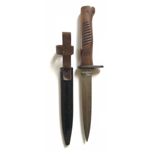 188A - WW1 Imperial German Trench Fighting Knife by Ernst Busch Solingen.A good example the forte with the ... 