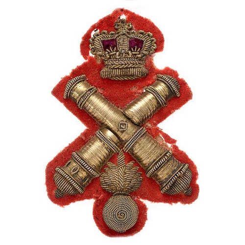 Instructor, Royal Artillery Staff Victorian rank badge.  Splendid rare padded gold bullion crown over massive crossed gun barrels above flaming grenade embroidered on red cloth.      Sight moth otherwise VGC  Gordon Dine Collection