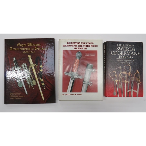 175 - German Edged Weapon Orientated Books
consisting Swords Of Germany 1900/1945 by Angolia ... Edged Wea... 