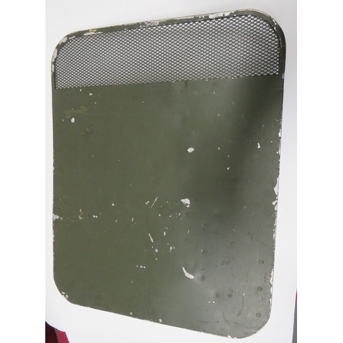 389 - Early Post War British Army Riot Shield
green painted, rectangular alloy shield.  The top with ... 