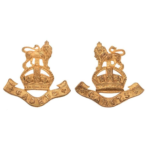 101 - Imperial Yeomanry Cadets Officer pair of facing collar badges.  Good scarce die-stamped gilt Royal C... 