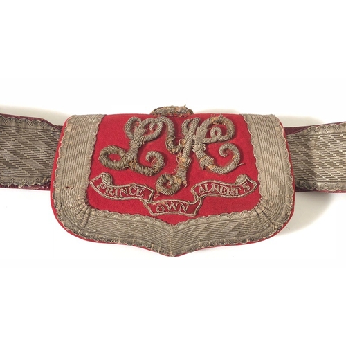 291 - Leicestershire Yeomanry Cavalry post 1844 Victorian Officer sabretache and pouch. A rare scarlet fac... 