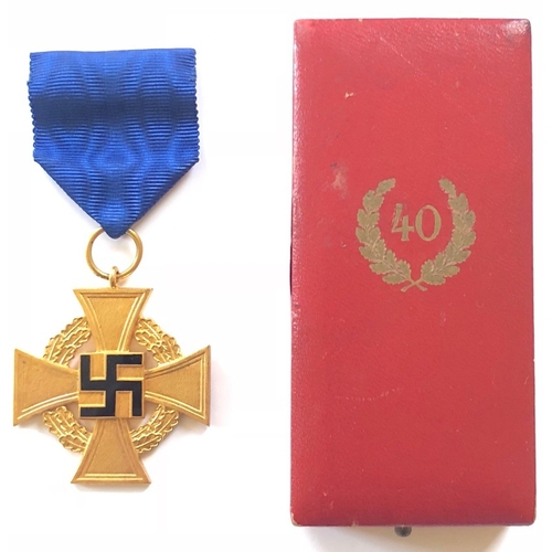 392 - German Third Reich cased Faithful Service Decoration 1st Class for 40 years by Deschler & Söhne, Mün... 