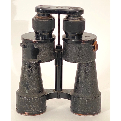 401 - German Third Reich WW2 pair of 8 x 60 Kriegsmarine U Boat Binoculars   A good scarce pair by Carl Ze... 