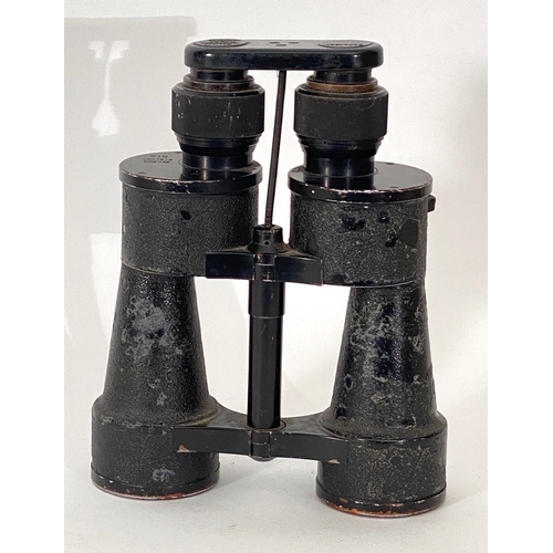 401 - German Third Reich WW2 pair of 8 x 60 Kriegsmarine U Boat Binoculars   A good scarce pair by Carl Ze... 