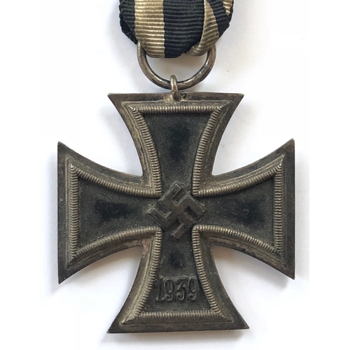 412 - German Third Reich 1939 Iron Cross 2nd Class by Steinhauer und Luck, Ludenscheid.  A good example wi... 