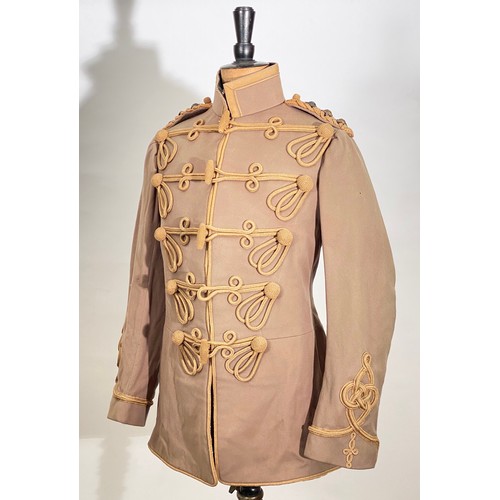 366 - Indian Army Frontier Force Officer uniform Tunic. A good rifle pattern example of beige melton cloth... 