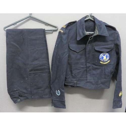 343 - Post War Hertfordshire Emergency Aid Corps Uniform
dark blue, single breasted, closed collar, short ... 