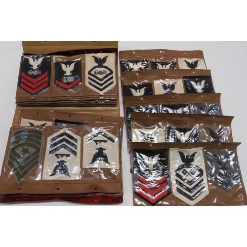 94 - Large Quantity of US American Navy Qualification Badges
including embroidery and bullion embroidery ... 