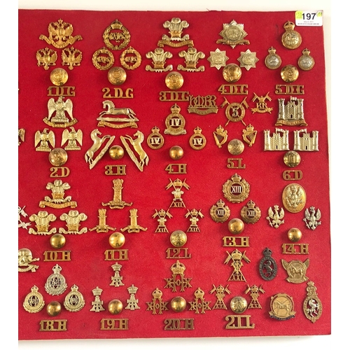 197 - British Army Cavalry Regiments c1914, 159 items.  Board with good display cap badges, collar badges,... 