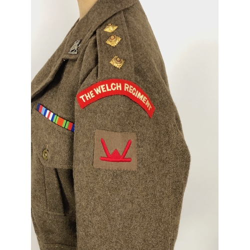 303 - Welsh Regiment 53rd Division Battledress Blouse and Cap.  This blouse is tailored with Welsh Regimen... 