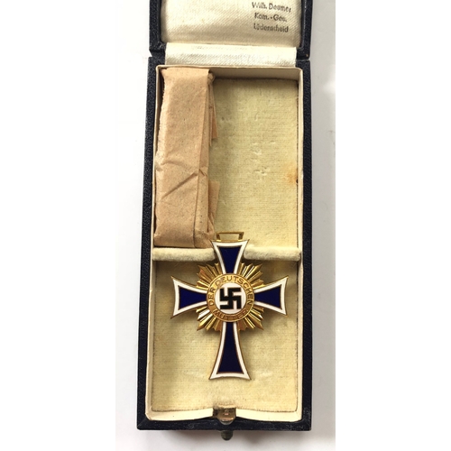 346 - German Third Reich. 1st class Cross of Honour of the German Mother in case of issue with miniature. ... 