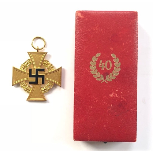 407 - German Third Reich cased Faithful Service Decoration 1st Class for 40 years.  Good gilt example with... 