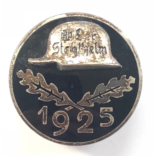 410 - German 1925 Der Stahlhelm membership badge by Der Stahlhof Magdeburg.  Good silver edged black ename... 